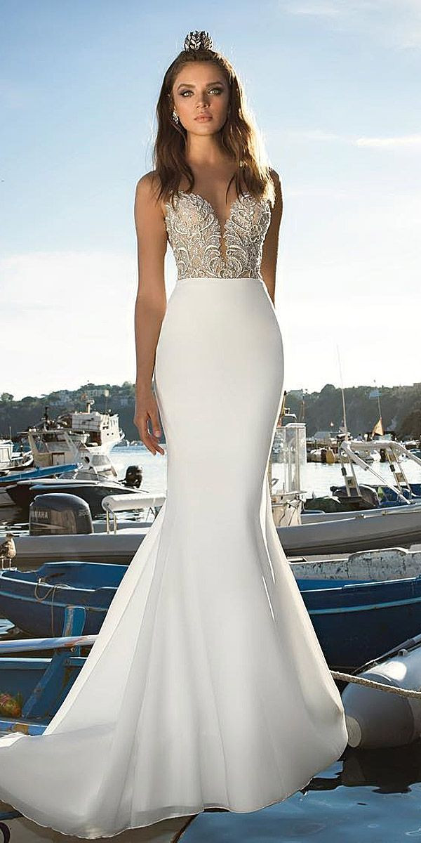 Wedding Gowns Designers
 10 Wedding Dress Designers You Want To Know About