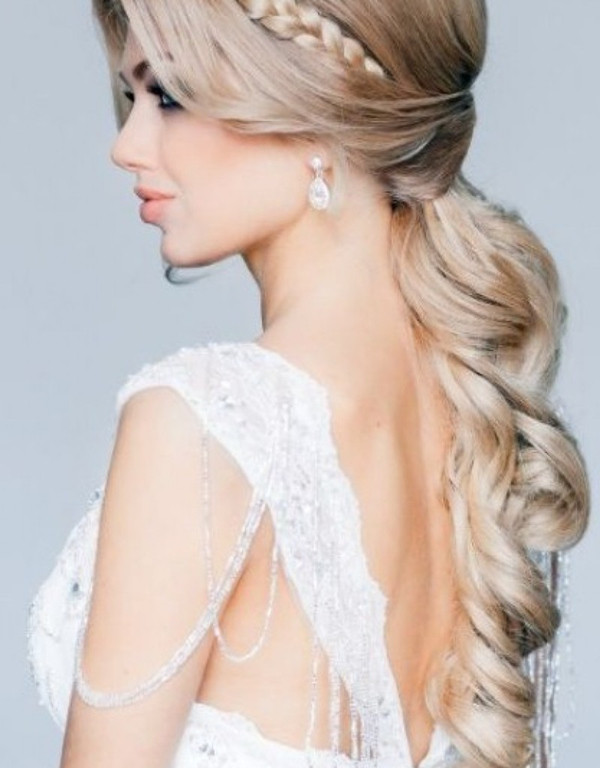 Wedding Hairstyles For Long Curly Hair
 20 Most Elegant And Beautiful Wedding Hairstyles