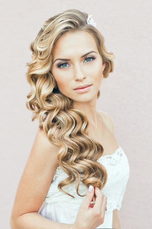 Wedding Hairstyles For Long Curly Hair
 Wedding Curly Hairstyles – 20 Best Ideas For Stylish Brides