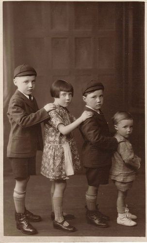 1920S Kids Fashion
 1920 s Children s fashion