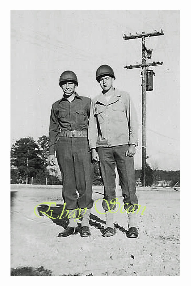 1940'S Mens Hairstyles
 VINTAGE 1940 s PHOTO AFFECTIONATE SOLDIERS HUG & SHOW