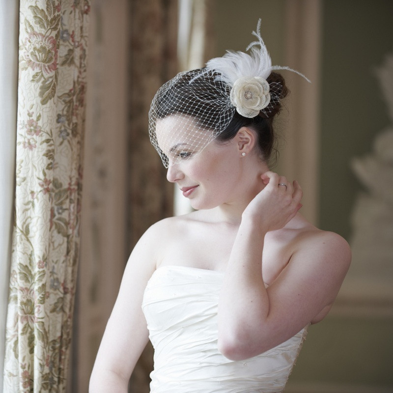 1950s Wedding Hairstyles
 Disgraceful Grace embraces Jubilee induced nostalgia with
