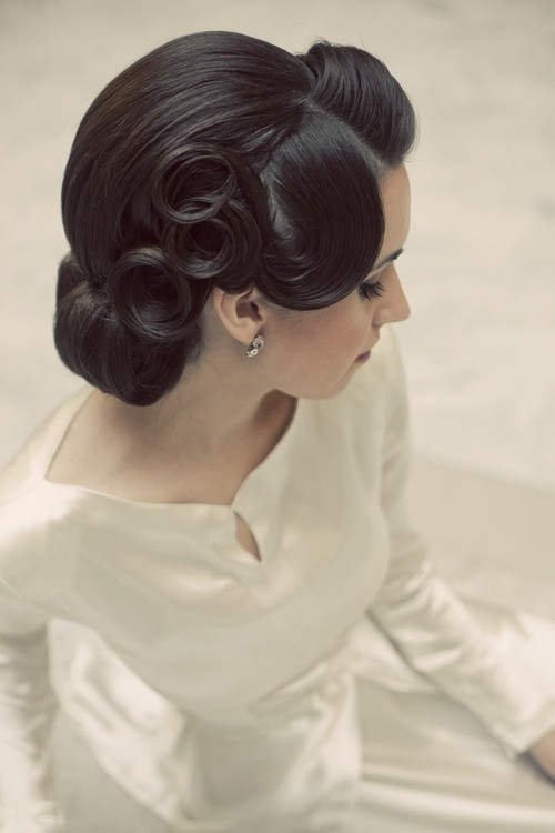 1950s Wedding Hairstyles
 Vintage Hairstyles that Match Your Vintage Dress Hair