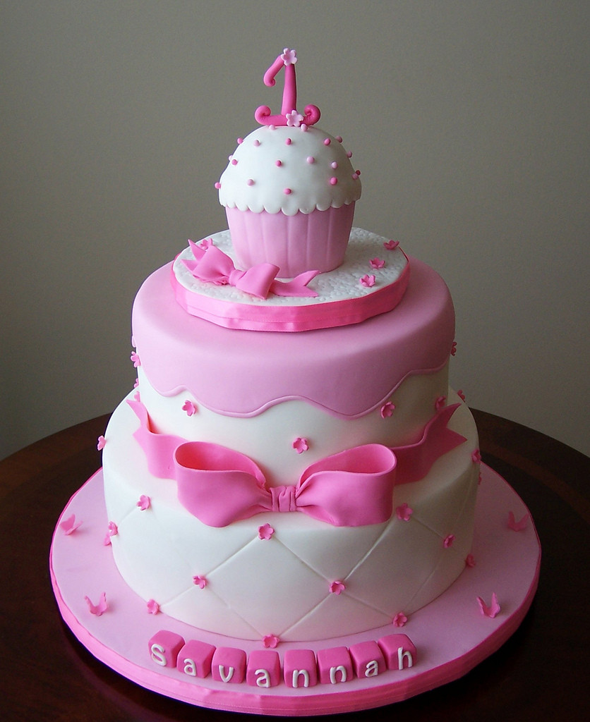 1st Birthday Cakes Girl
 Fabulous 1st Birthday Cake For Baby Girls