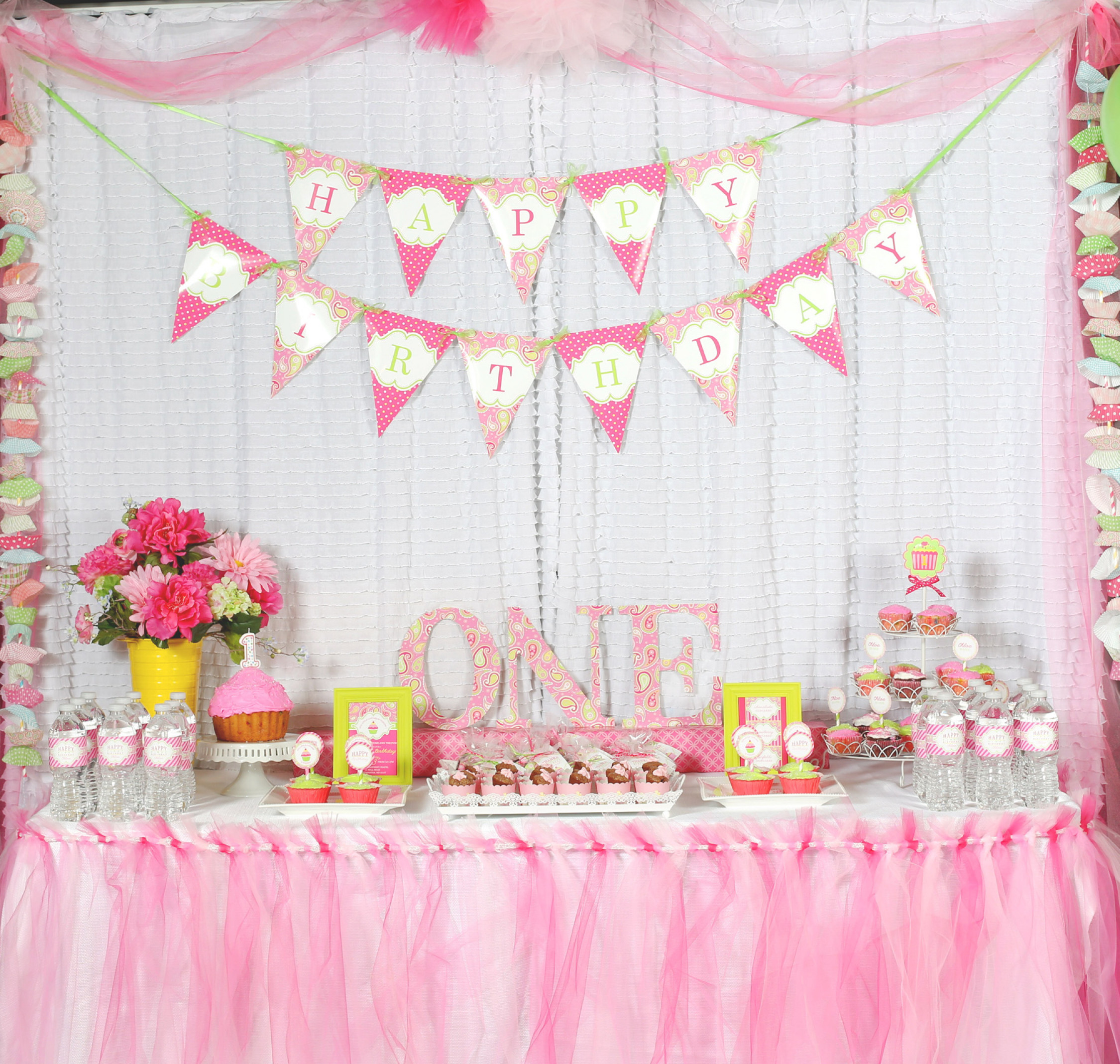 1st Birthday Party Ideas Girl
 A Cupcake Themed 1st Birthday party with Paisley and Polka