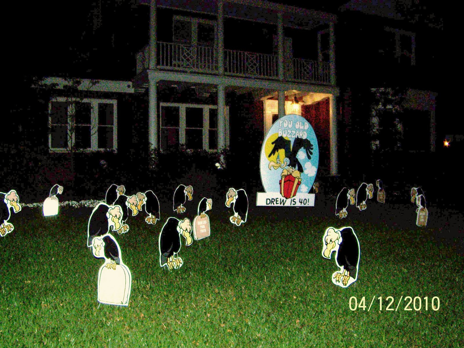 40th Birthday Yard Decorations
 FLOCK N SURPRISE 727 687 8111 LARGO Florida