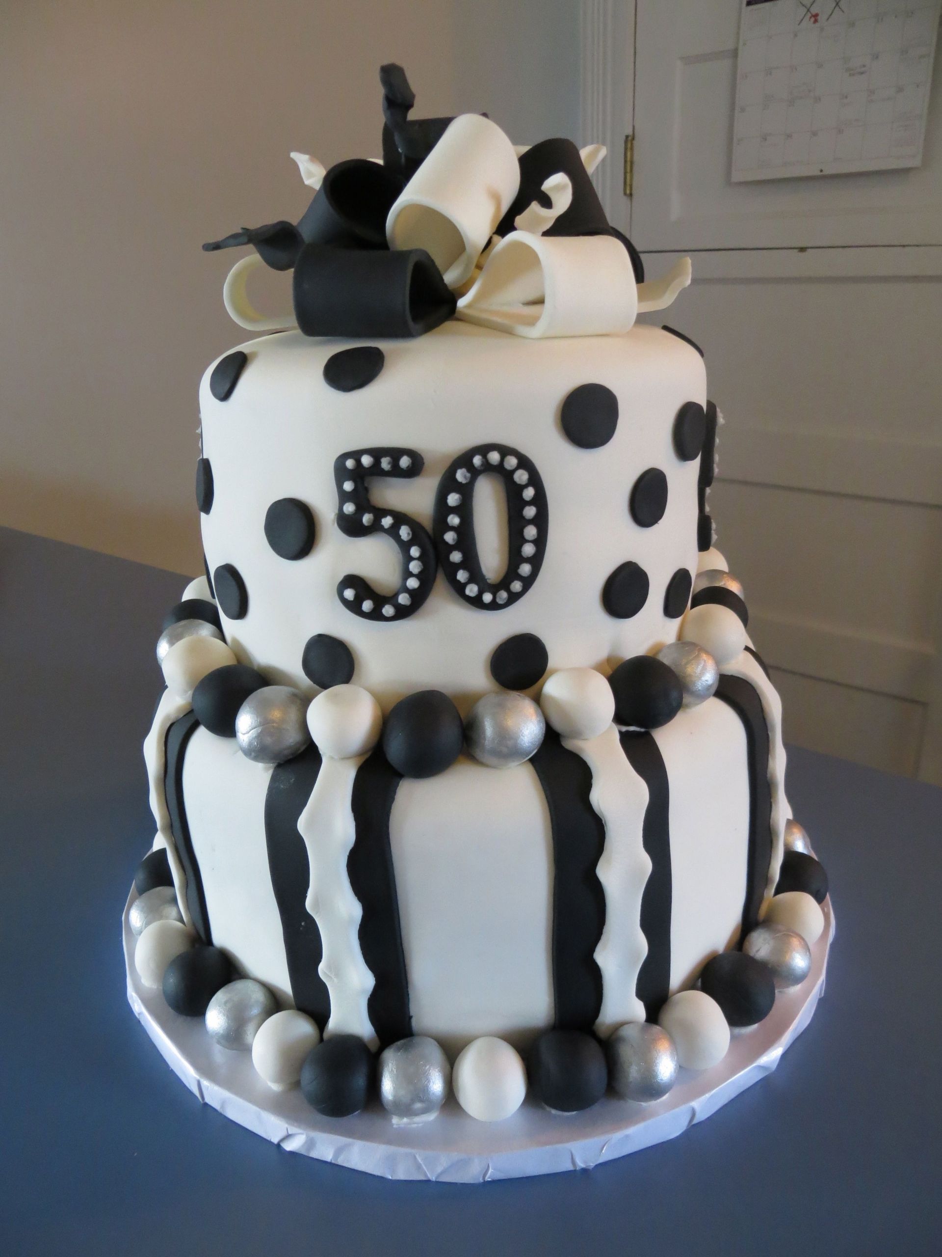 50th Birthday Cakes For Men
 50th birthday cake 50th black and white birthday cake