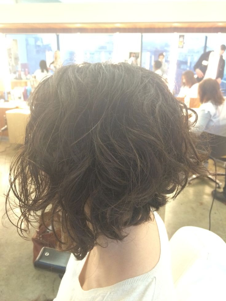 A Line Haircuts Curly Hair
 Curly A line bob Pretty hair Pinterest