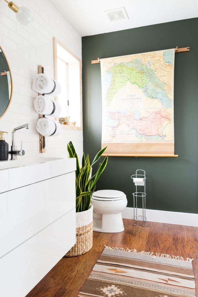 Accent Wall Bathroom
 Add a bold accent wall DIY Bathroom Updates