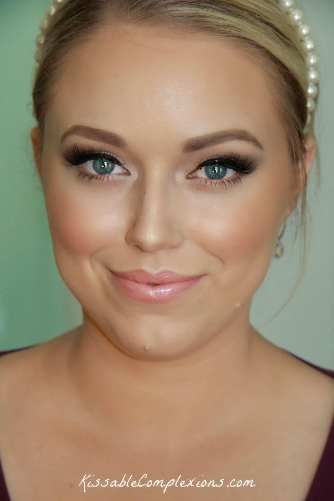 Airbrush Wedding Makeup
 Airbrushed Makeup Airbrushed makeup is used through an