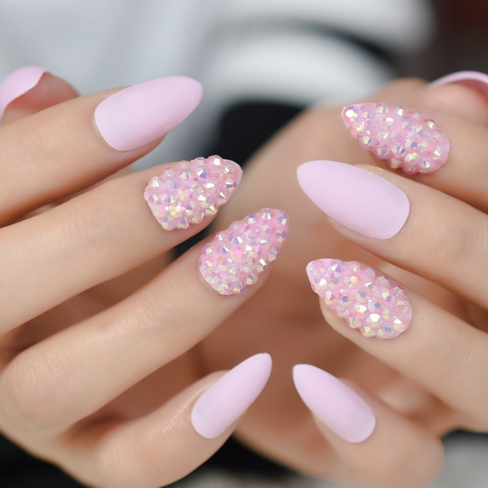 Almond Glitter Nails
 Pudding Almond Nails Medium Light Pink Color Nails