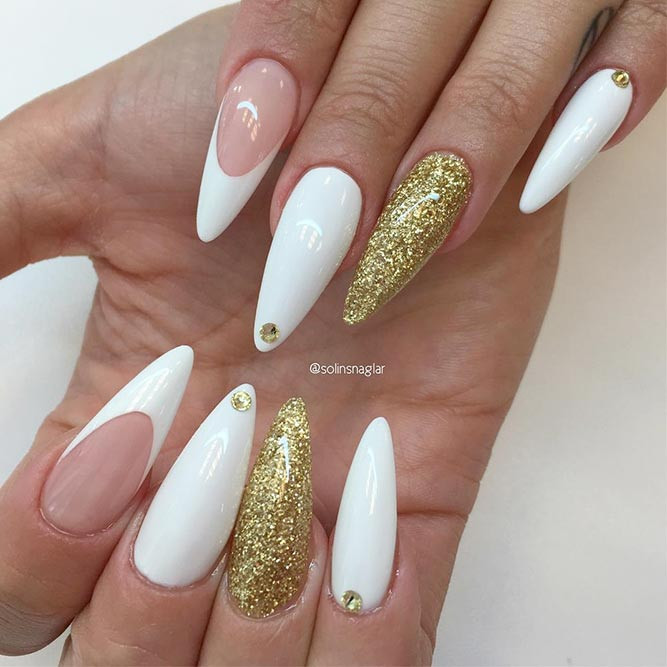 Almond Glitter Nails
 Best Hues For Almond Shaped Nails