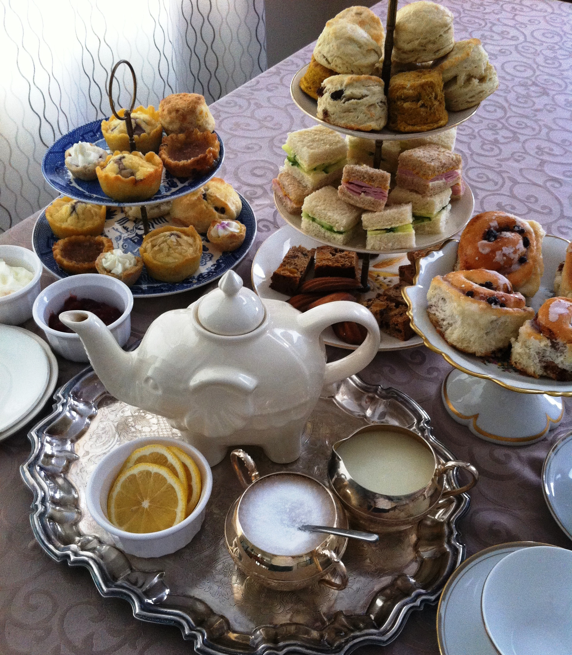 American Tea Party Food Ideas
 Downton Abbey Cooks line Guide to Afternoon Tea