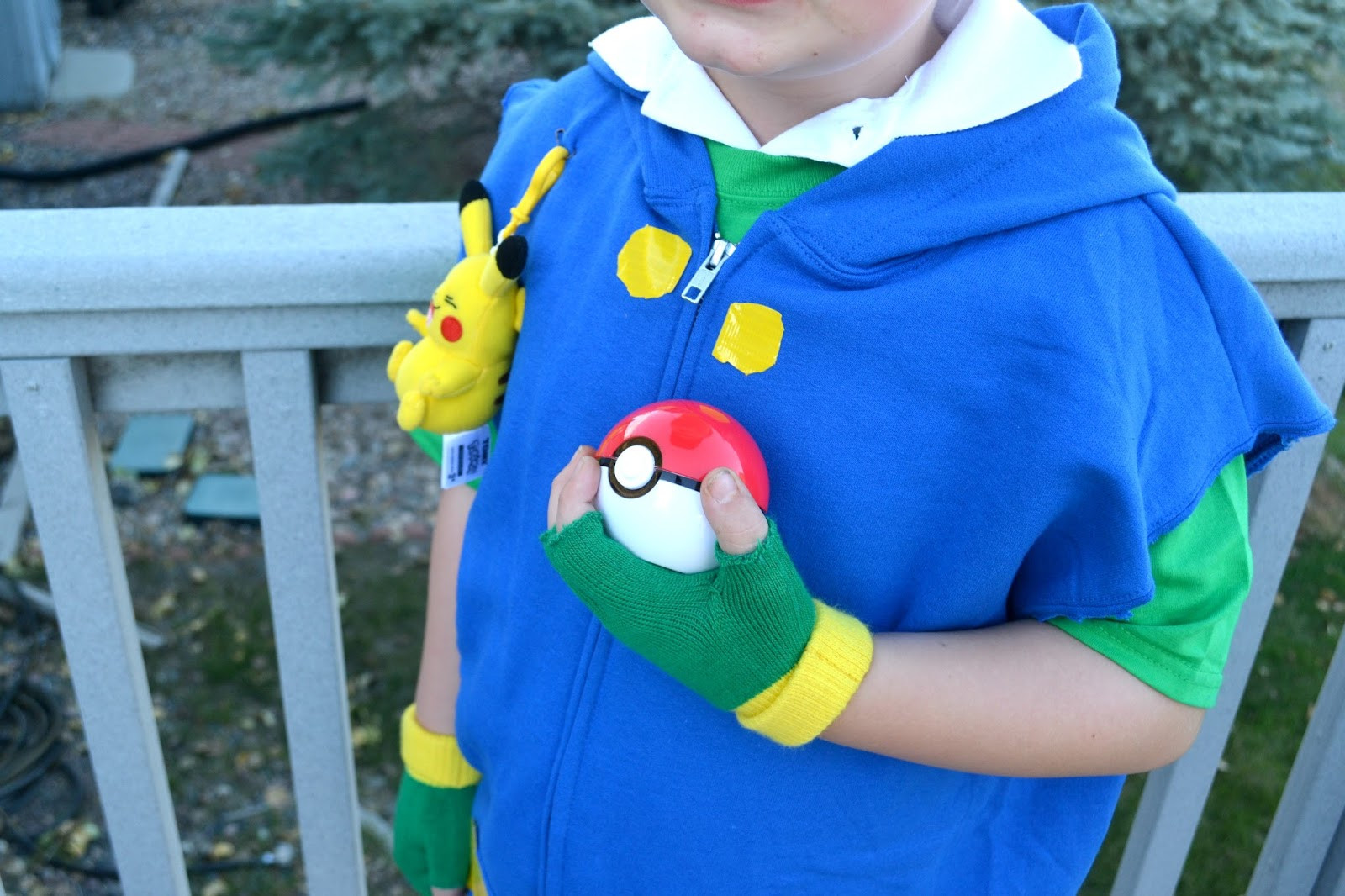 Ash Ketchum DIY Costume
 Ash Ketchum Pokemon DIY Halloween Costume