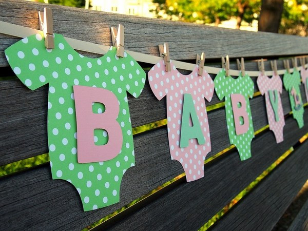 Baby Banner DIY
 Baby shower ideas – theme and decoration tips
