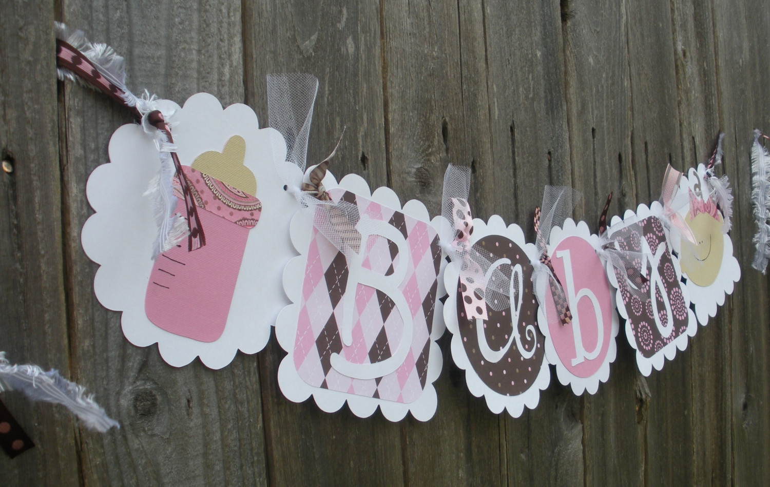Baby Banner DIY
 DIY Your Very Own Baby Shower Banner With These Great Ideas