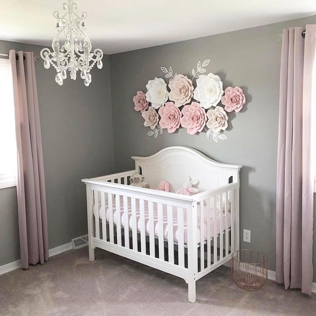 Baby Decor Rooms
 Simple and pretty 🌸 Via abbielu handmade