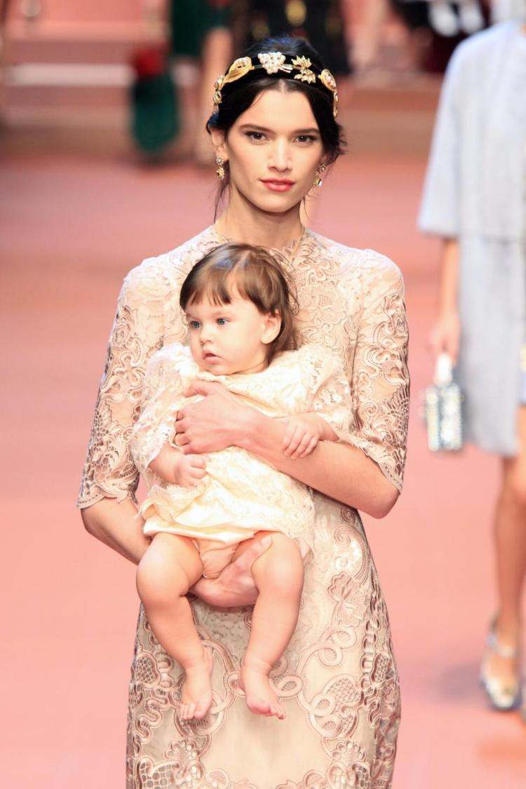 Baby Fashion Shows
 Dolce & Gabbana honors mothers with baby filled runway