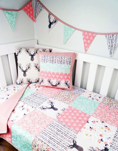 Baby Room Deer Decor
 Deer baby crib bedding in pink and mint green Decorating