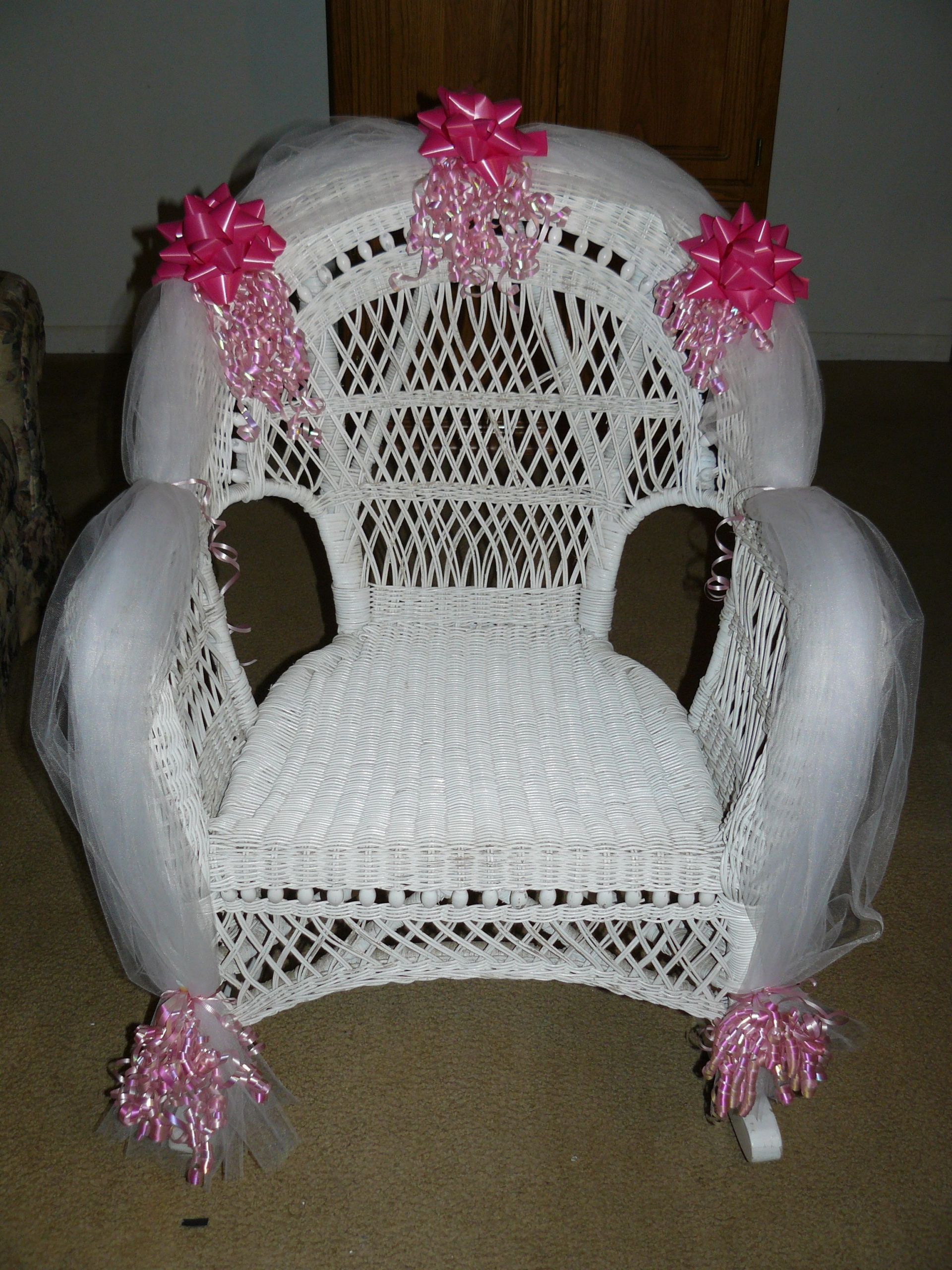 Baby Shower Chair Decoration Ideas
 Baby Shower Chair for the Mother to Be