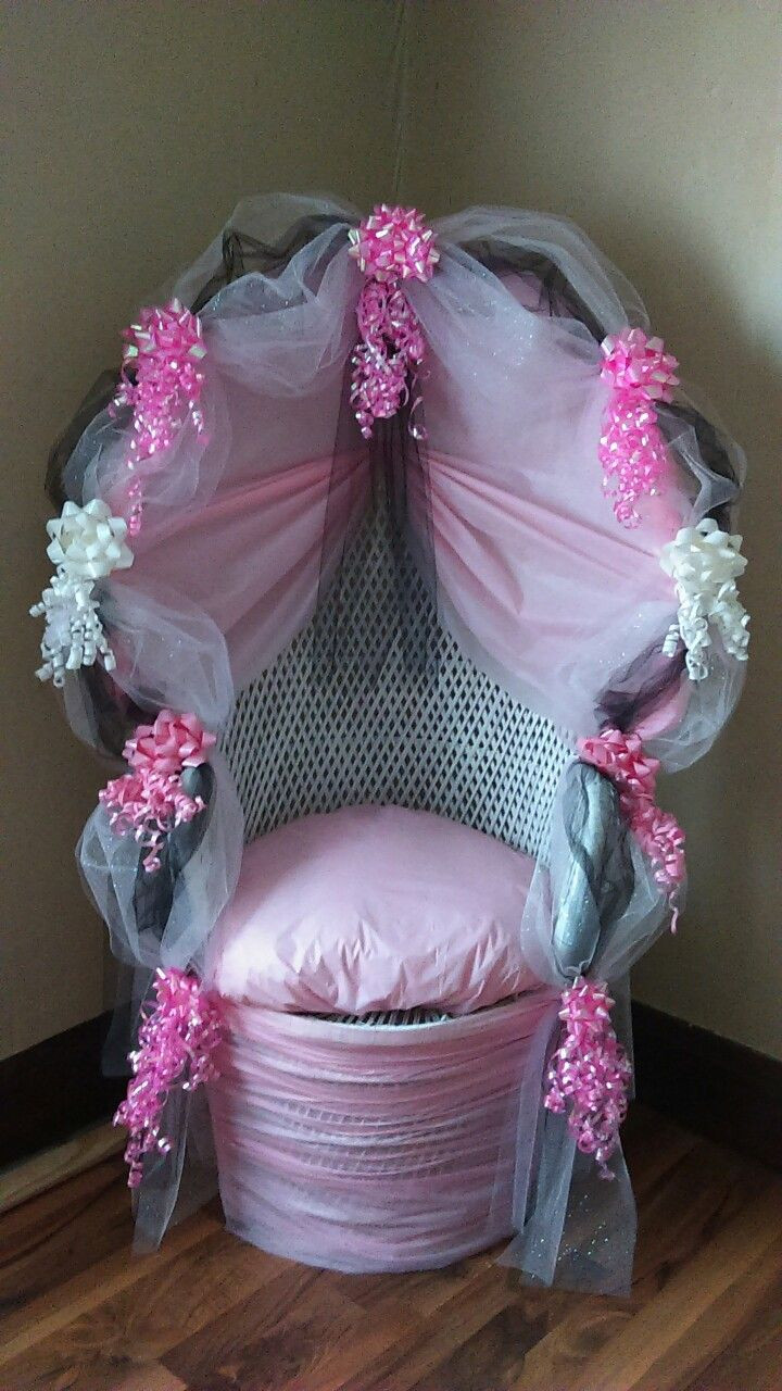 Baby Shower Chair Decoration Ideas
 Decorated wicker baby shower chair By Vivian Lopez