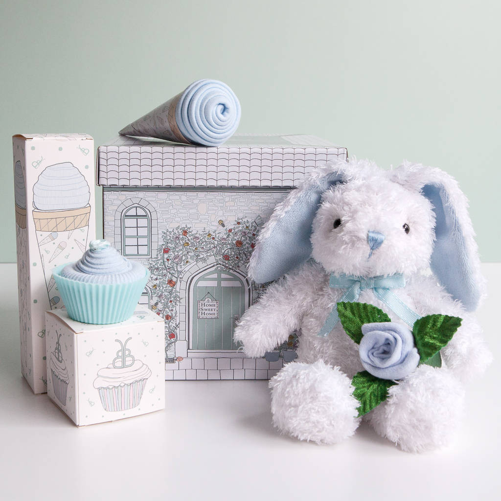 Baby Shower Gift Set
 baby boy baby shower t set by babyblooms