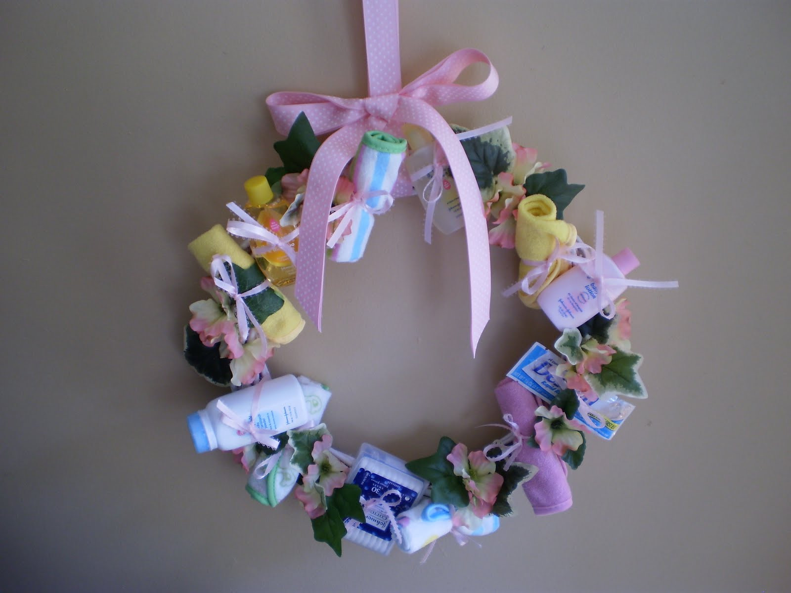 Baby Shower Gifts For Girl
 e Simple Country Girl A Neat Baby Shower Gift Idea