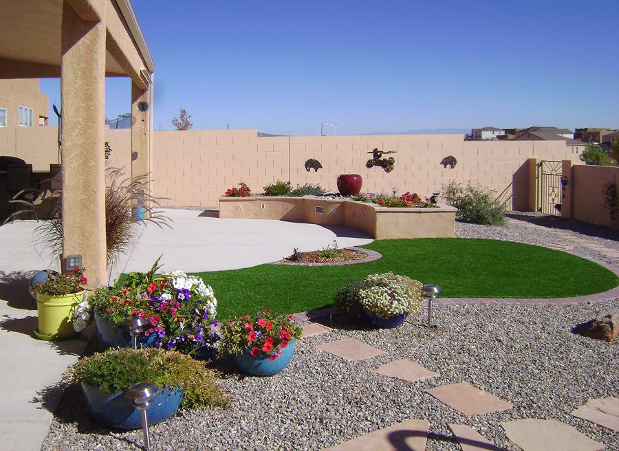 Backyard Desert Landscape
 Artificial Turf Grass Landscaping Network