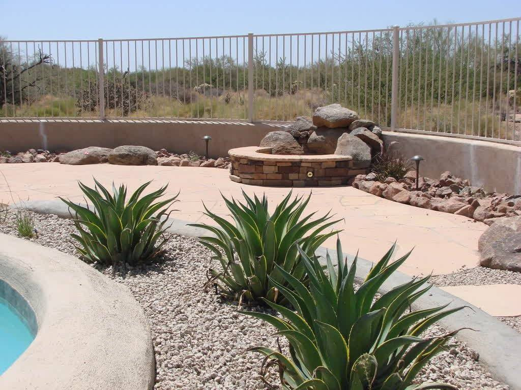 Backyard Desert Landscape
 53 Best Backyard Landscaping Designs For Any Size And