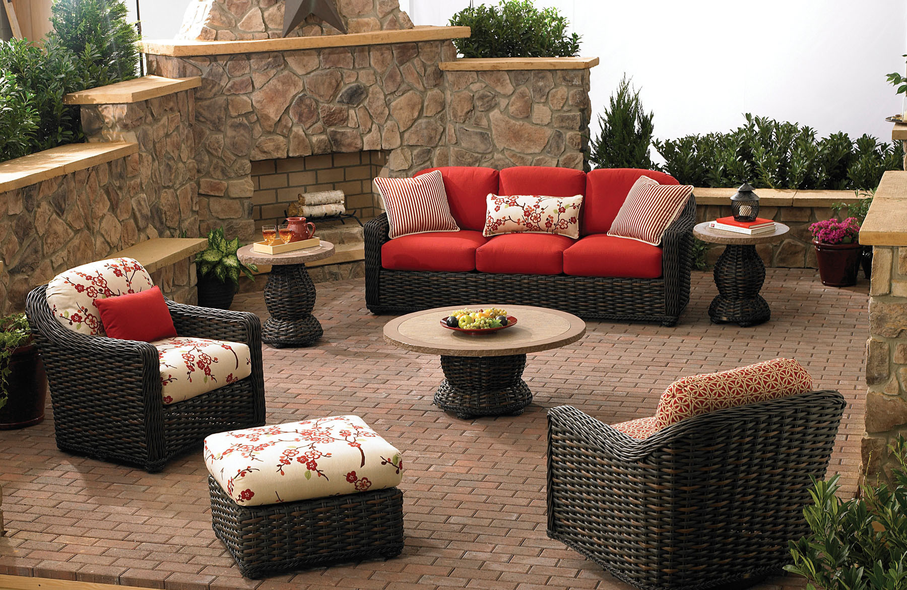 Backyard Furniture Sets
 Outdoor Furniture & Patio Furniture Sets in Carefree AZ