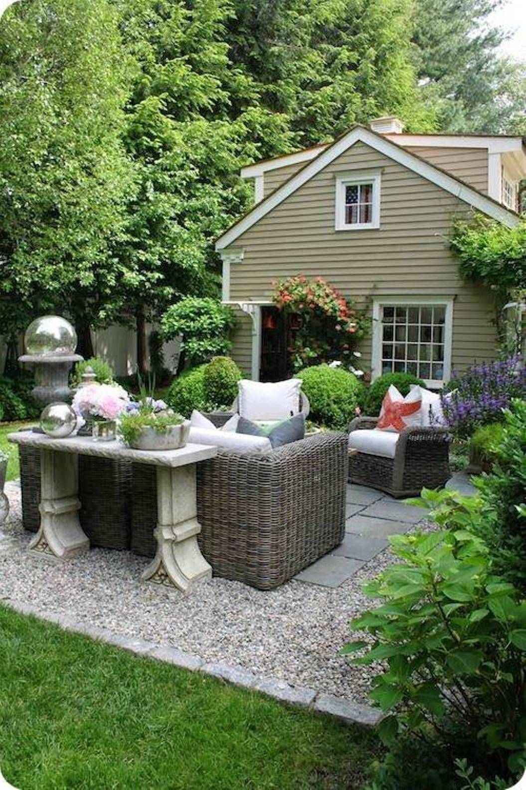 Backyard Gravel Ideas
 Pea Gravel Patio With Paver And Furniture Inexpensive