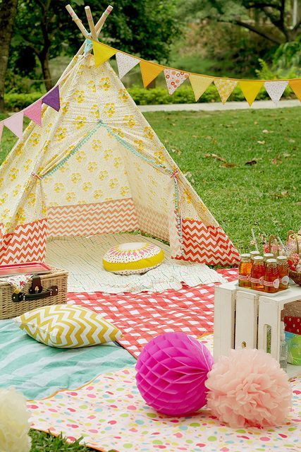 Backyard Picnic Party Ideas
 P in 2019 Party