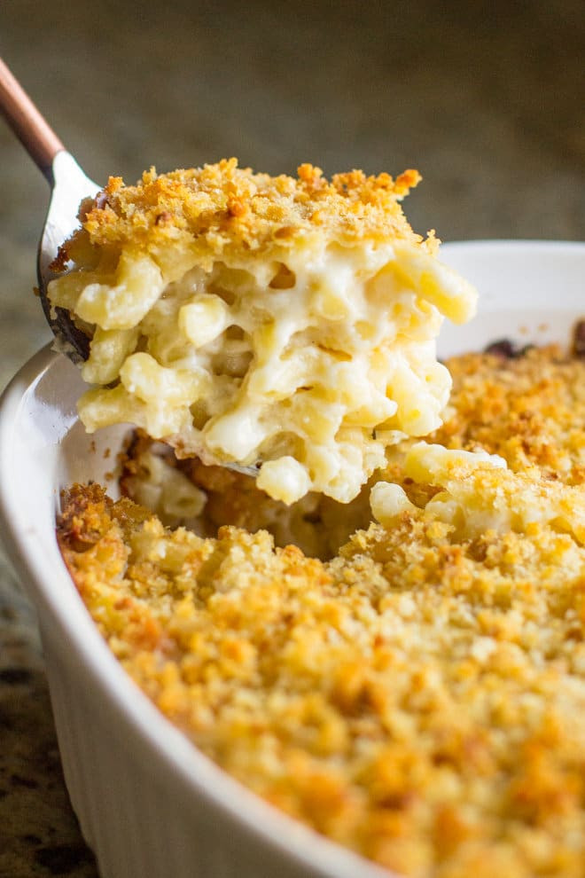 Baked Macaroni And Cheese Bread Crumbs
 Baked Macaroni and Cheese with Garlic Butter Crumbs