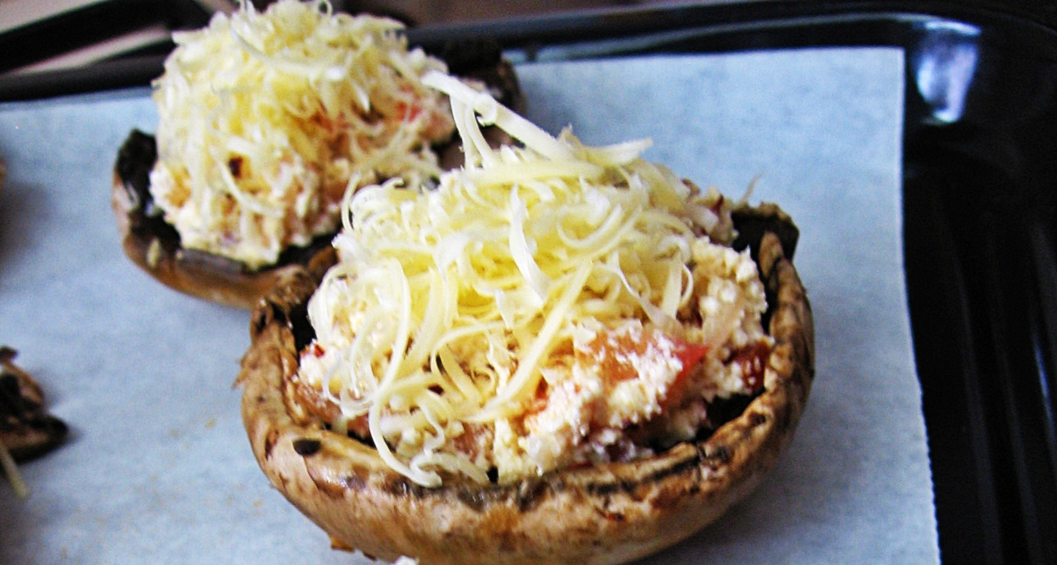 Baked Mushrooms With Cheese
 Cottage Cheese stuffed Baked Portobello Mushrooms