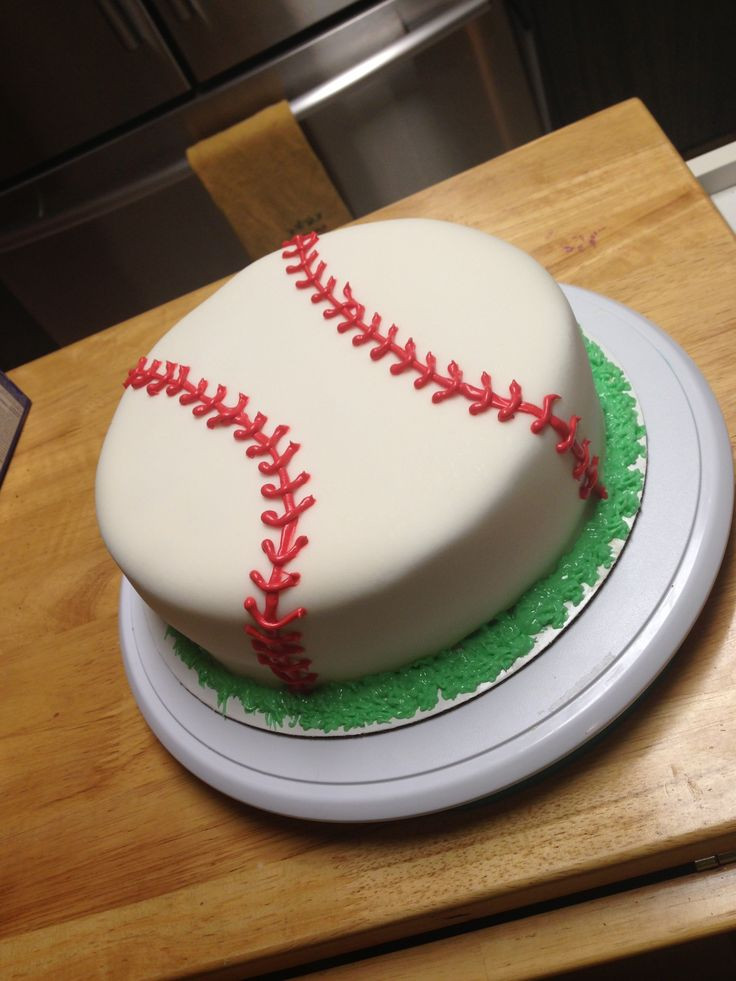 Baseball Birthday Cake
 17 Best images about Baseball Birthday Cakes on Pinterest