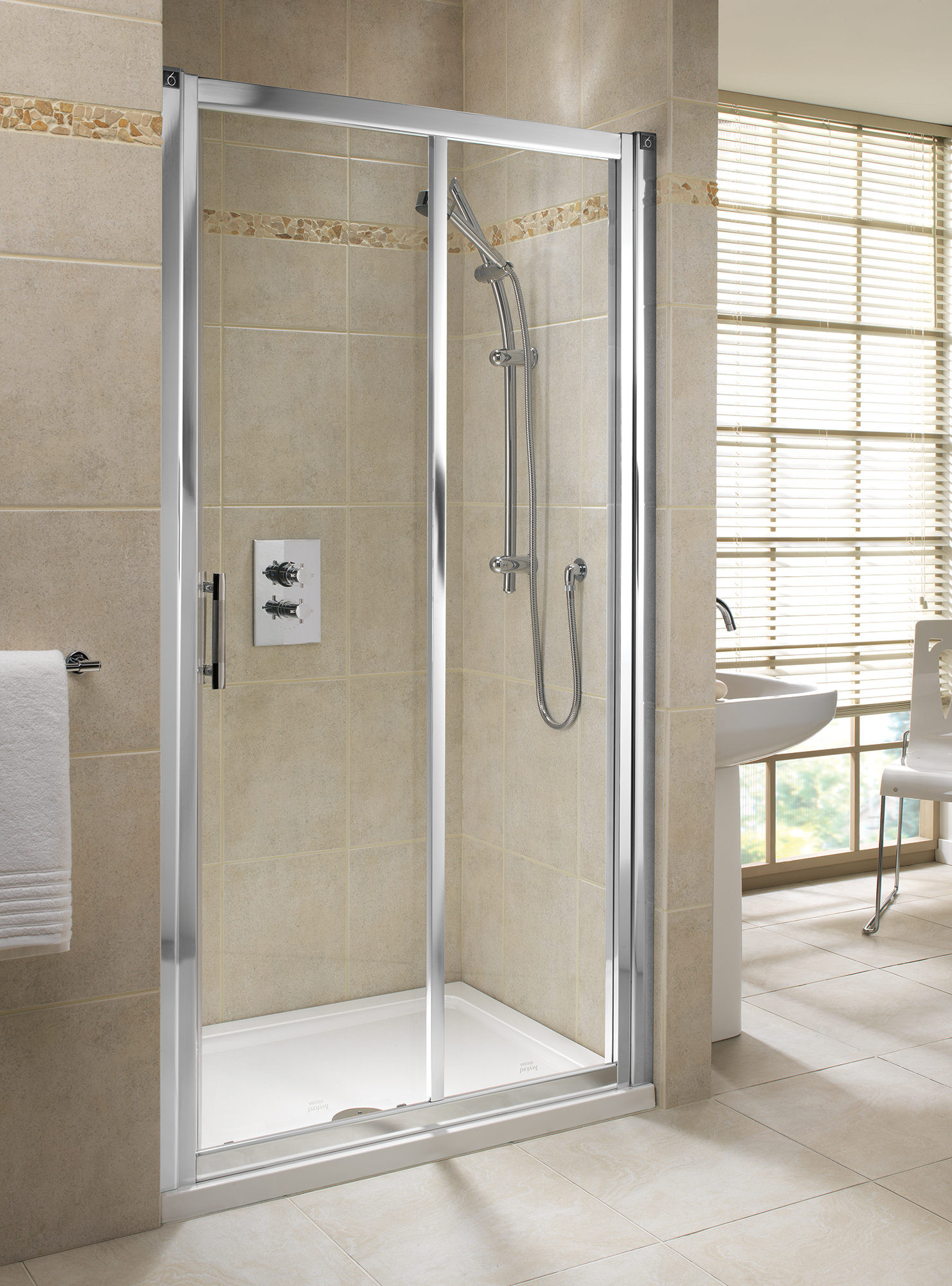 Bathroom Shower Doors
 Twyford Geo6 1200mm Sliding Shower Door Left Right Hand
