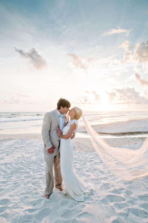 Beach Wedding Photos
 Uniquely Beautiful Wedding Gowns line for Modern Stylish