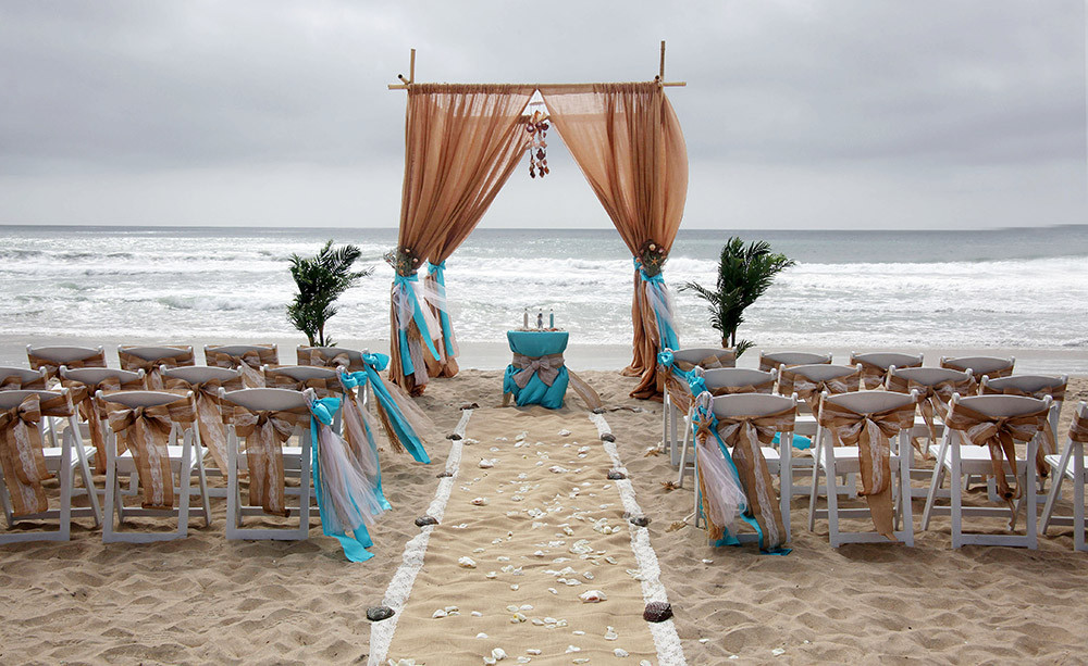 Beach Weddings In San Diego
 Beach Weddings in San Diego Call 619 479 4000