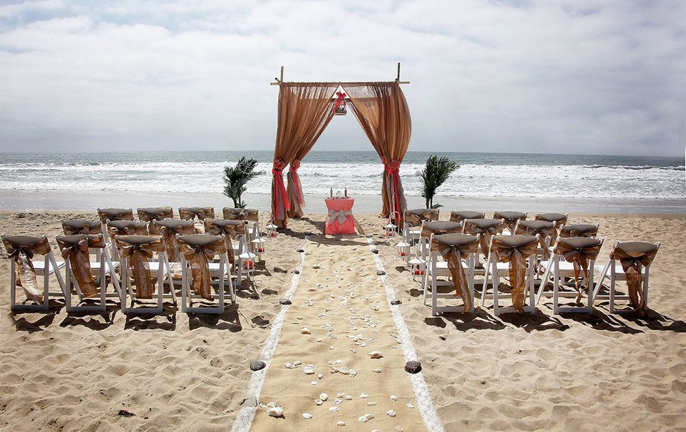 Beach Weddings In San Diego
 Beach Weddings in San Diego Call 619 479 4000