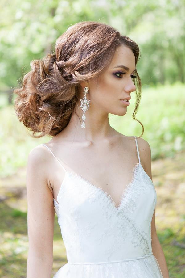 Beautiful Hairstyles For Wedding
 Wedding Hairstyles for a Gorgeous Wavy Look MODwedding
