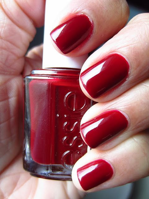 Beautiful Nail Colors
 Best Essie Nail Polishes And Swatches – Our Top 10