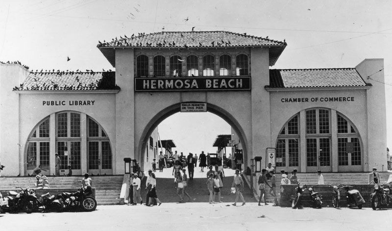 Beautiful Nails Commerce City
 ca 1947 Postcard view of the entrance to the Hermosa