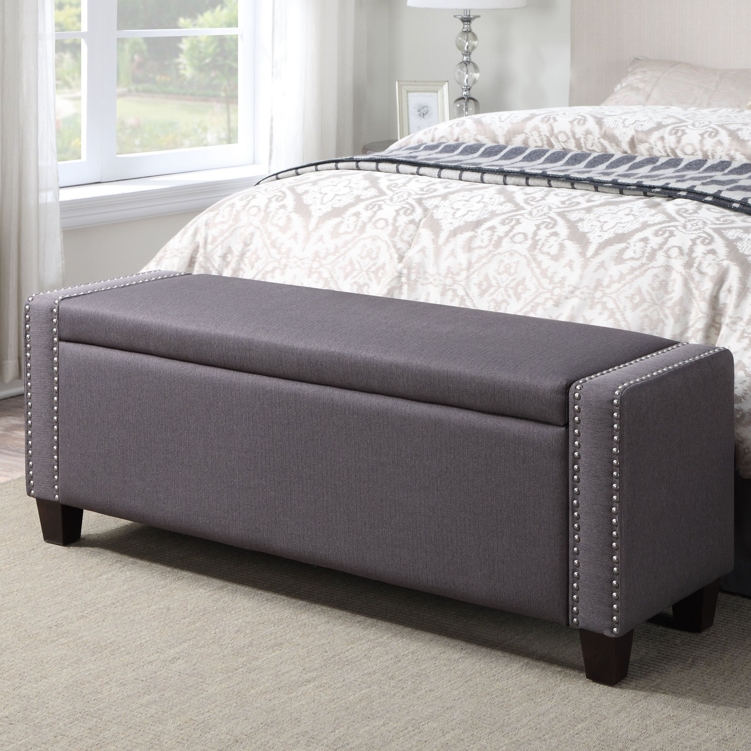 Essential Tips For Choosing The Best Bedroom Storage Bench