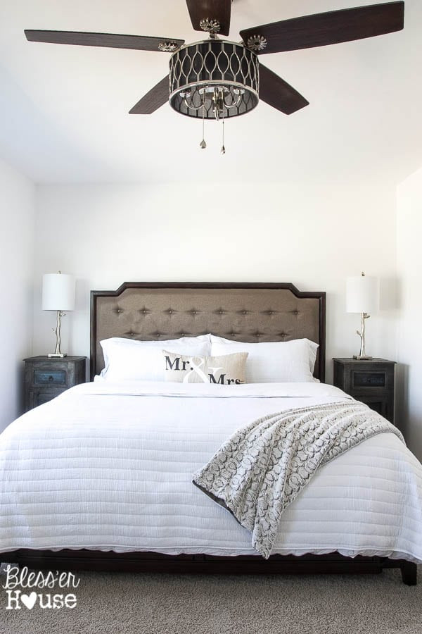 Bedroom Fan Lights
 Modern Rustic Master Bedroom Design Plan
