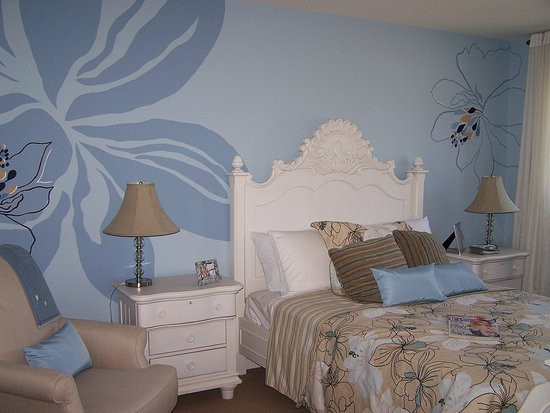Bedroom Wall Stencils
 Art Wall Decor Cool and Beauty With Flower Bedroom Wall