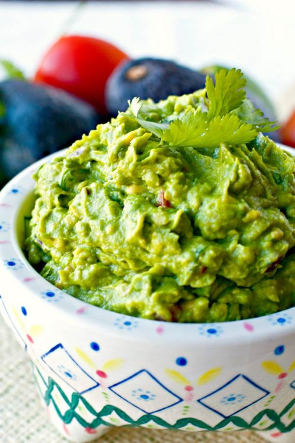 Best Guacamole Dip Recipe
 Best Guacamole Recipe easy and so good • Food Folks and Fun