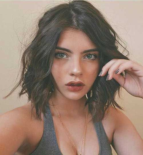 Best Haircuts For Oval Faces Female
 The 25 best Oval face hairstyles short ideas on Pinterest