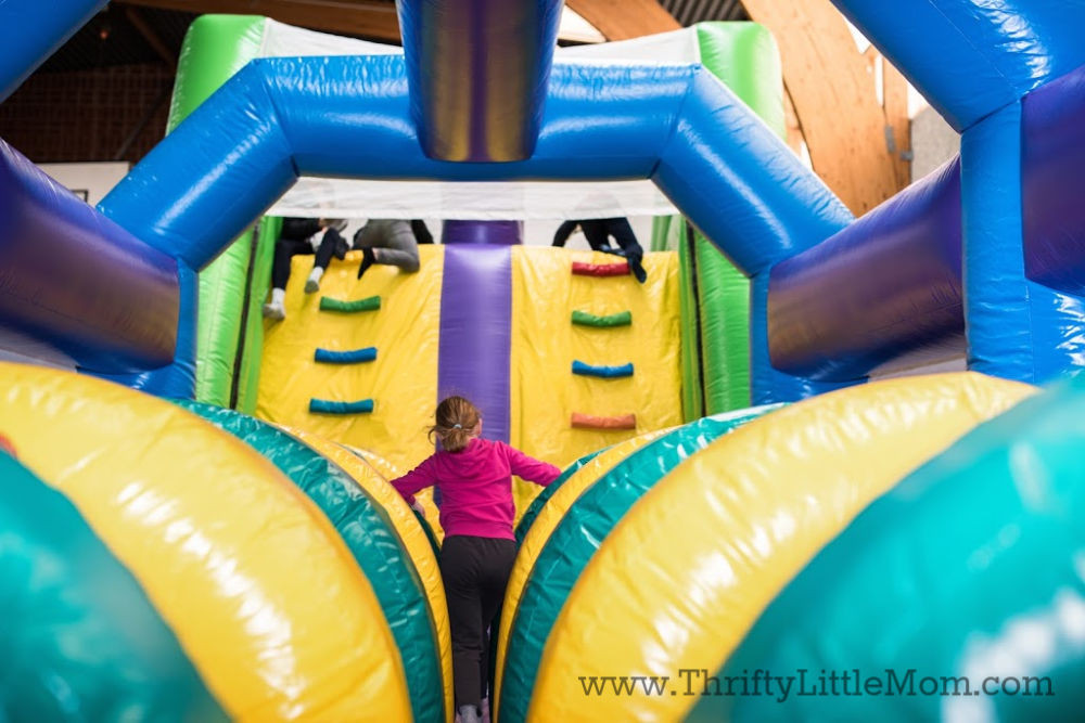 Best Place To Have A Kids Birthday Party
 Birthday Party Places 25 That Your Kids Will Love