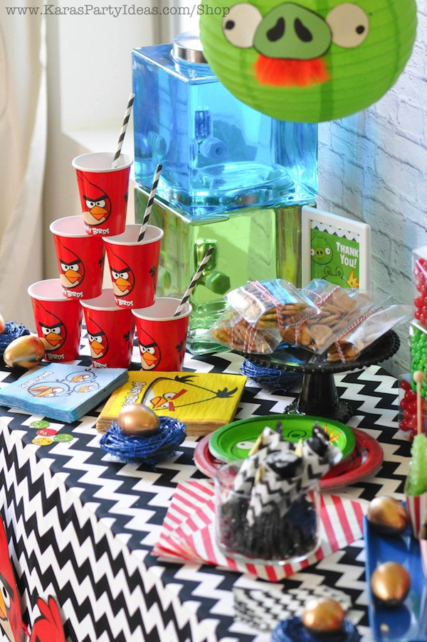Bird Birthday Party
 Kara s Party Ideas Angry Birds Themed Birthday Party