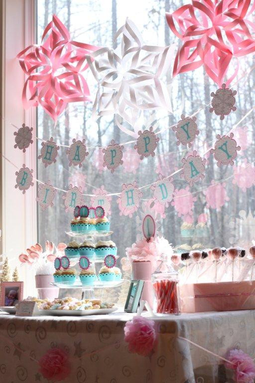 Birthday Decorations
 EMTsweeetie Winter ederland Real Party